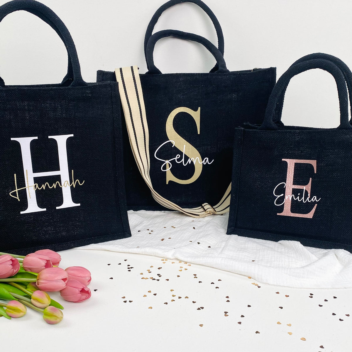 Tasche Initial schwarz