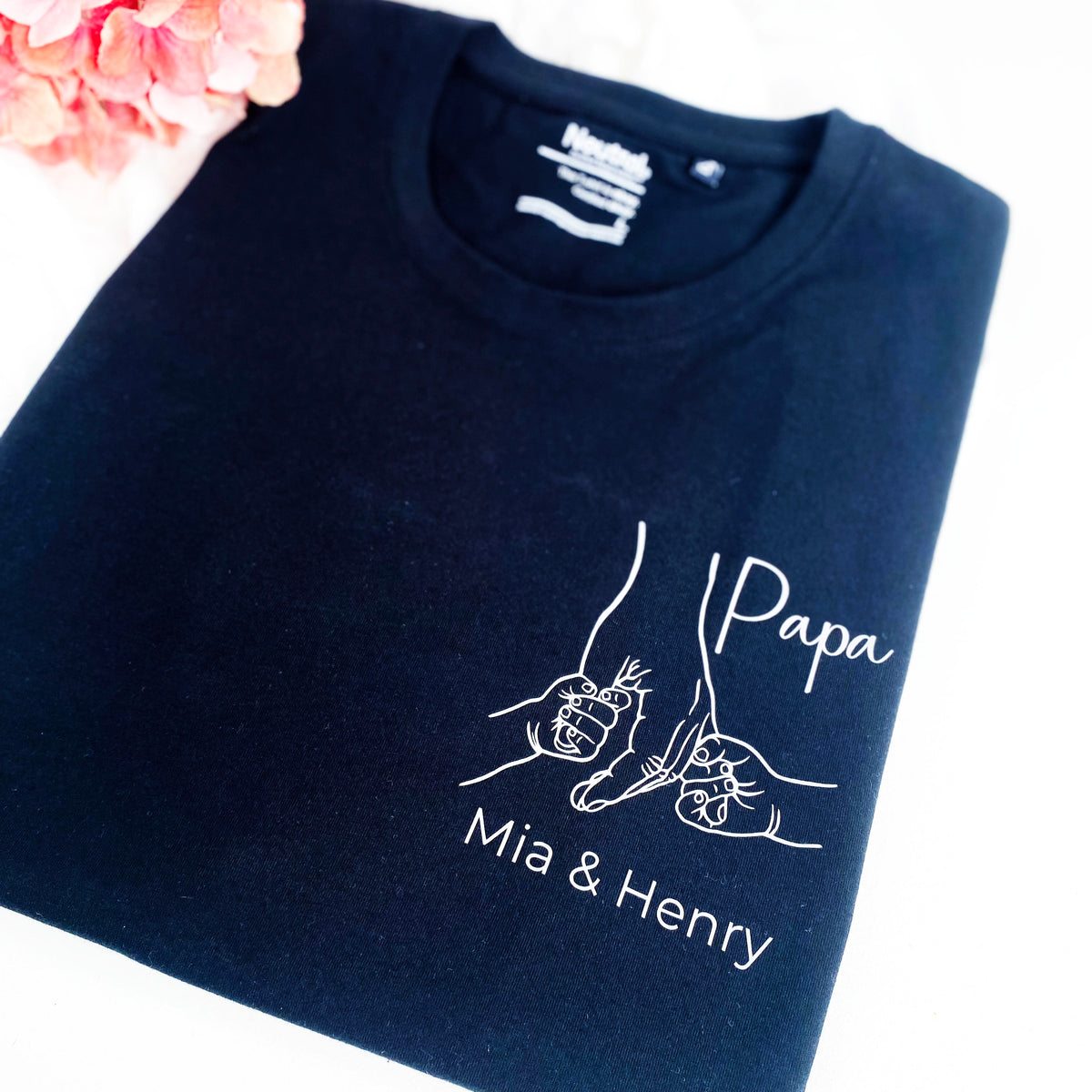 Papa Shirt Hände