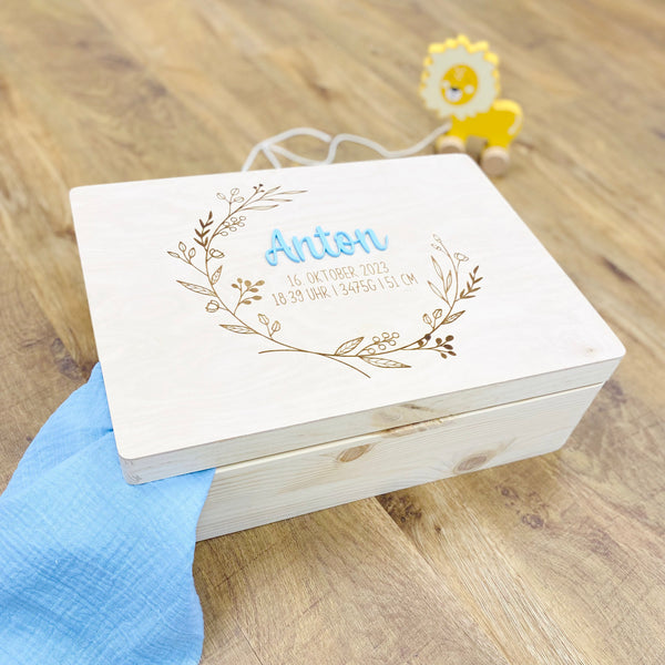 erinnerungen aufbewahren box personalisierte Erinnerungsbox Baby