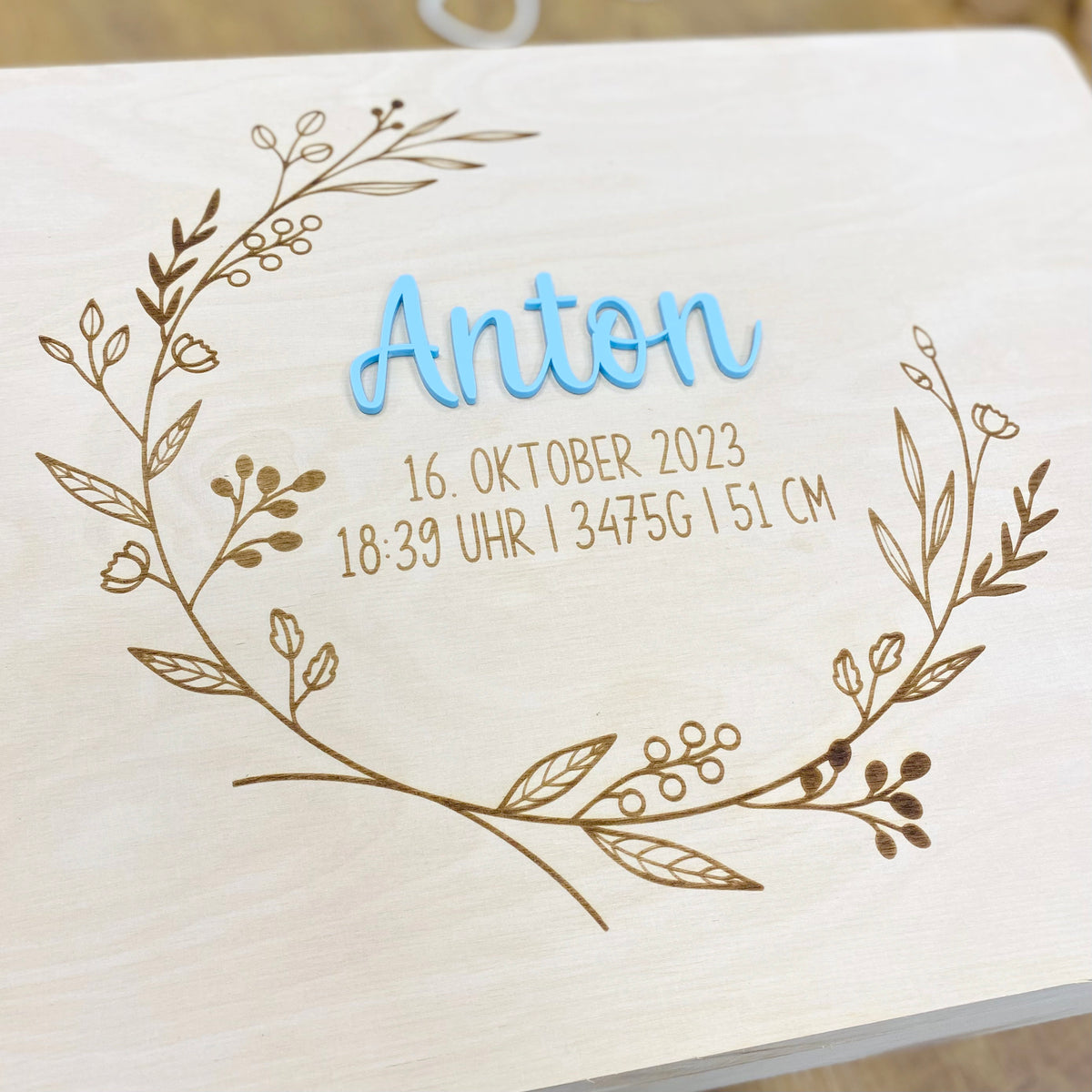 personalisierte Erinnerungsbox Baby - Floral