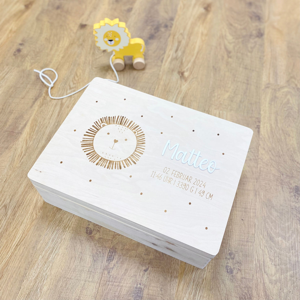 personalisierte Erinnerungsbox Baby - Löwe