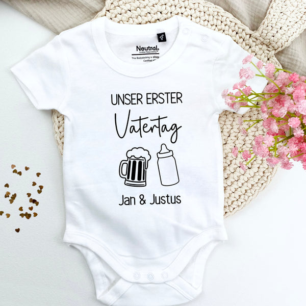 Babybody Erster Muttertag / 1. Vatertag Cheers
