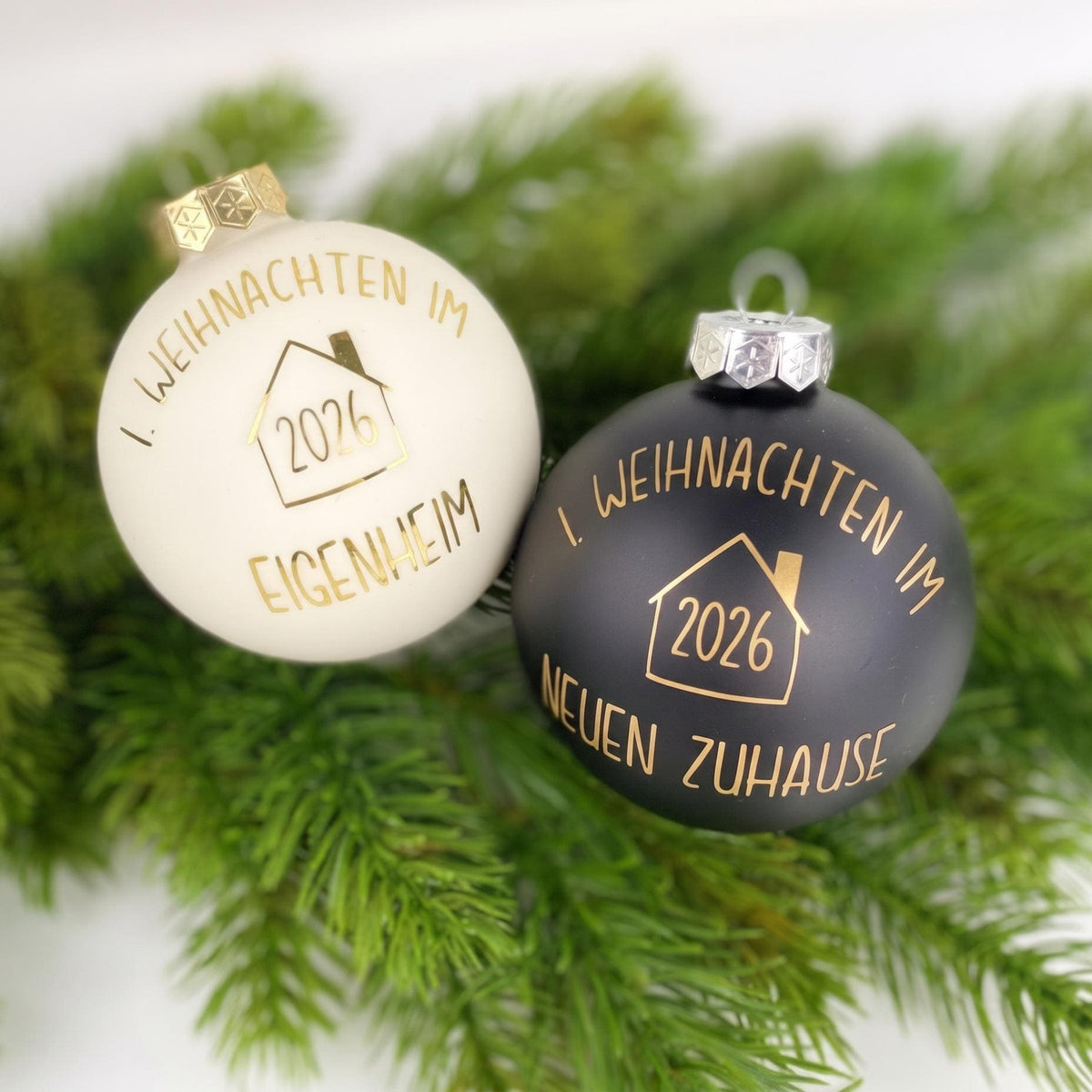 Weihnachtskugel Einzugsgeschenk