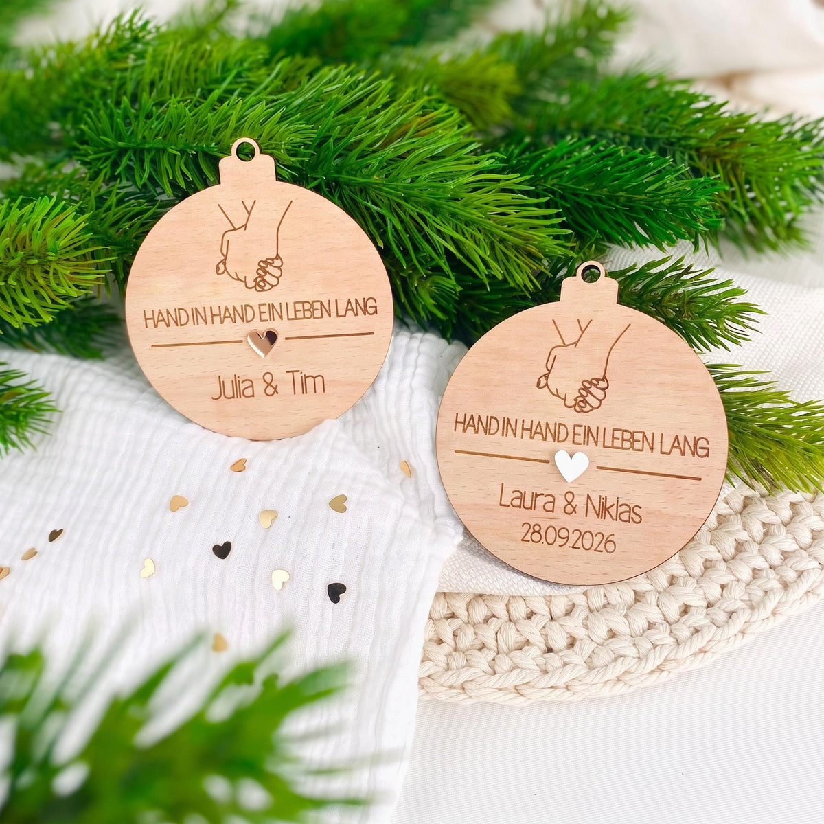 personalisierte Weihnachtskugel - Geschenk Hochzeit