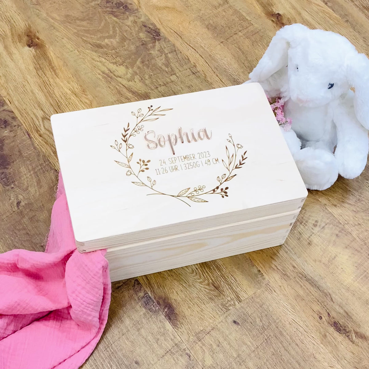 personalisierte Erinnerungsbox Baby - Floral
